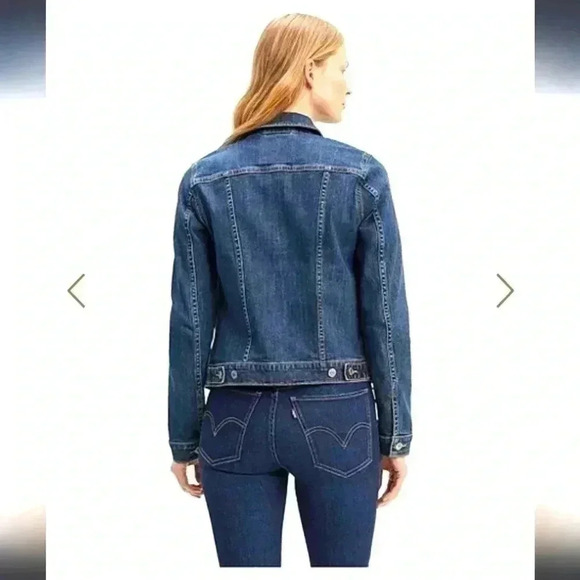 LEVI'S JEAN JACKET  SIZE SMALL - Picture 2 of 5